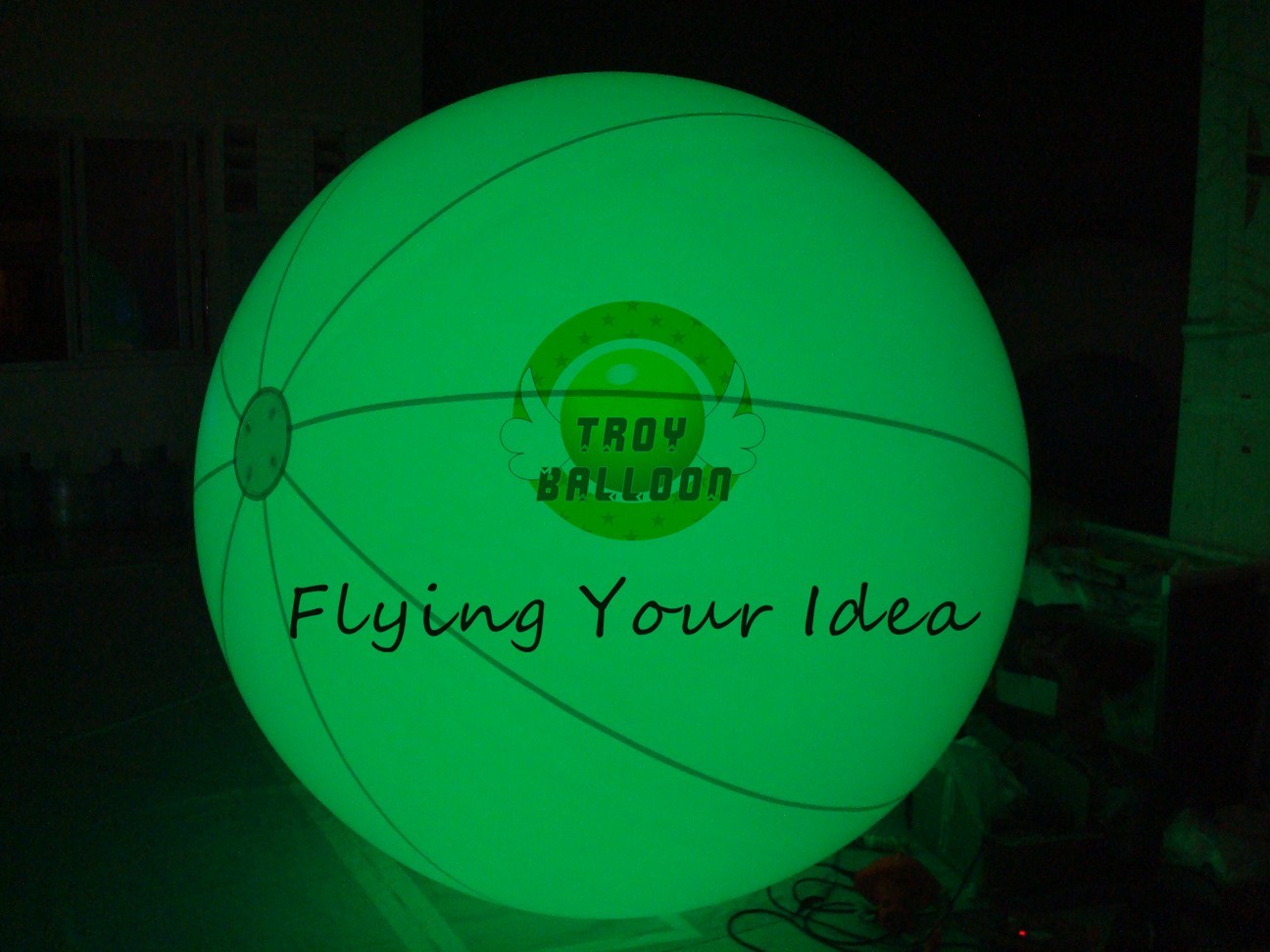 China 2m PVC Inflatable Advertising Lighting Balloon Crowded Throw For Celebration Day wholesale