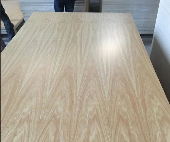 China Non Pollution UV Coated Plywood 1220x2440mm / Size FSC Certification HODA wholesale