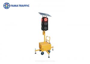 China Moveable Four - Side Solar Powered Traffic Lights Brightness Automatically Adjust wholesale