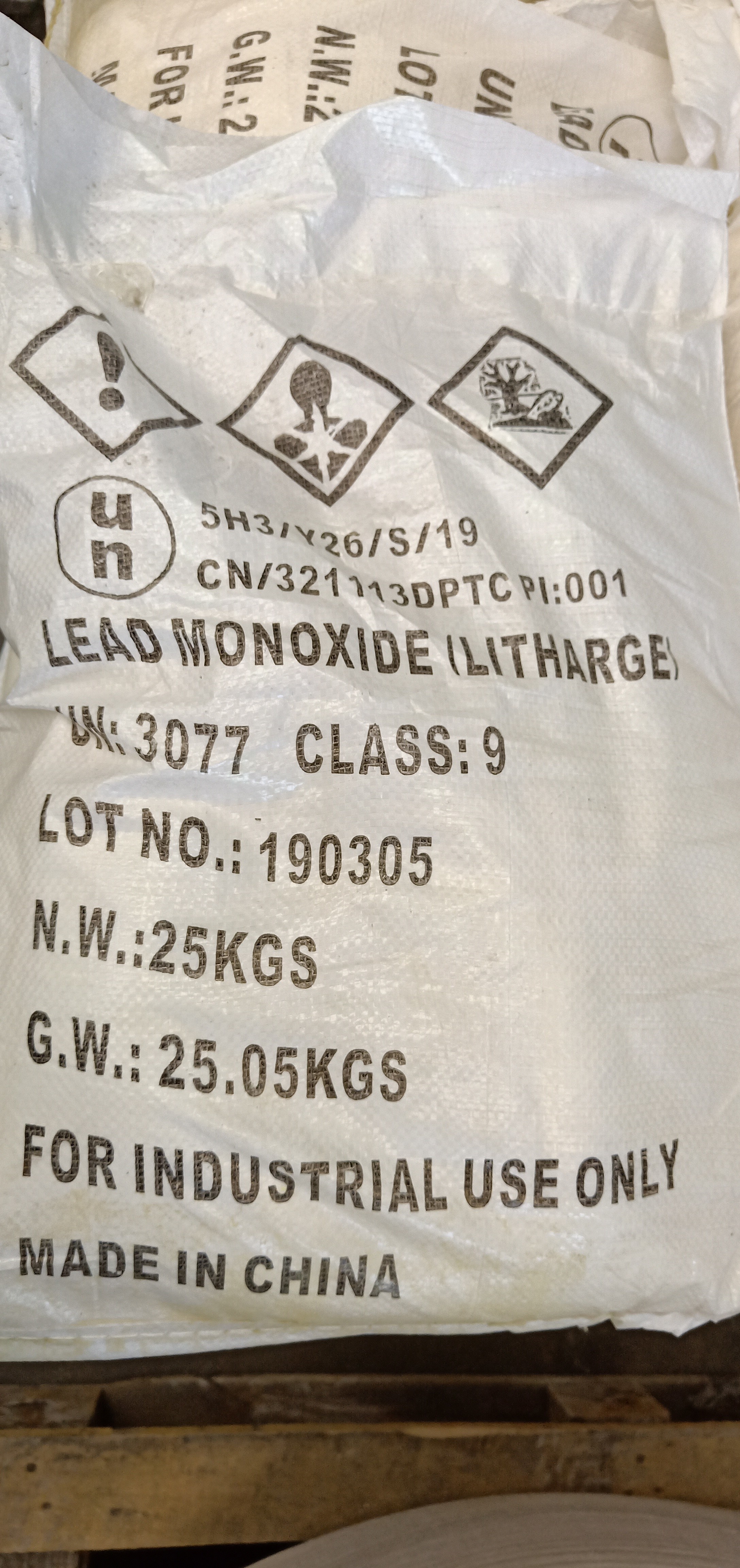 China Lead Monoxide(Litharge) with best price for export wholesale