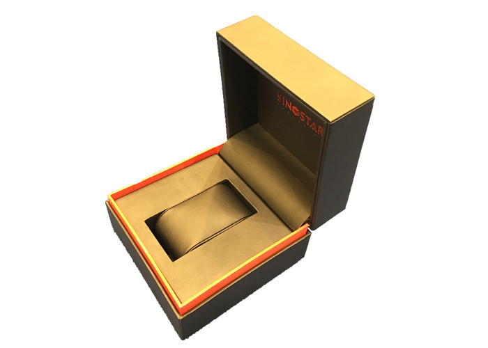 China Single Twist Black Plastic Watch Box High Glossy Durable Presentation Gift wholesale