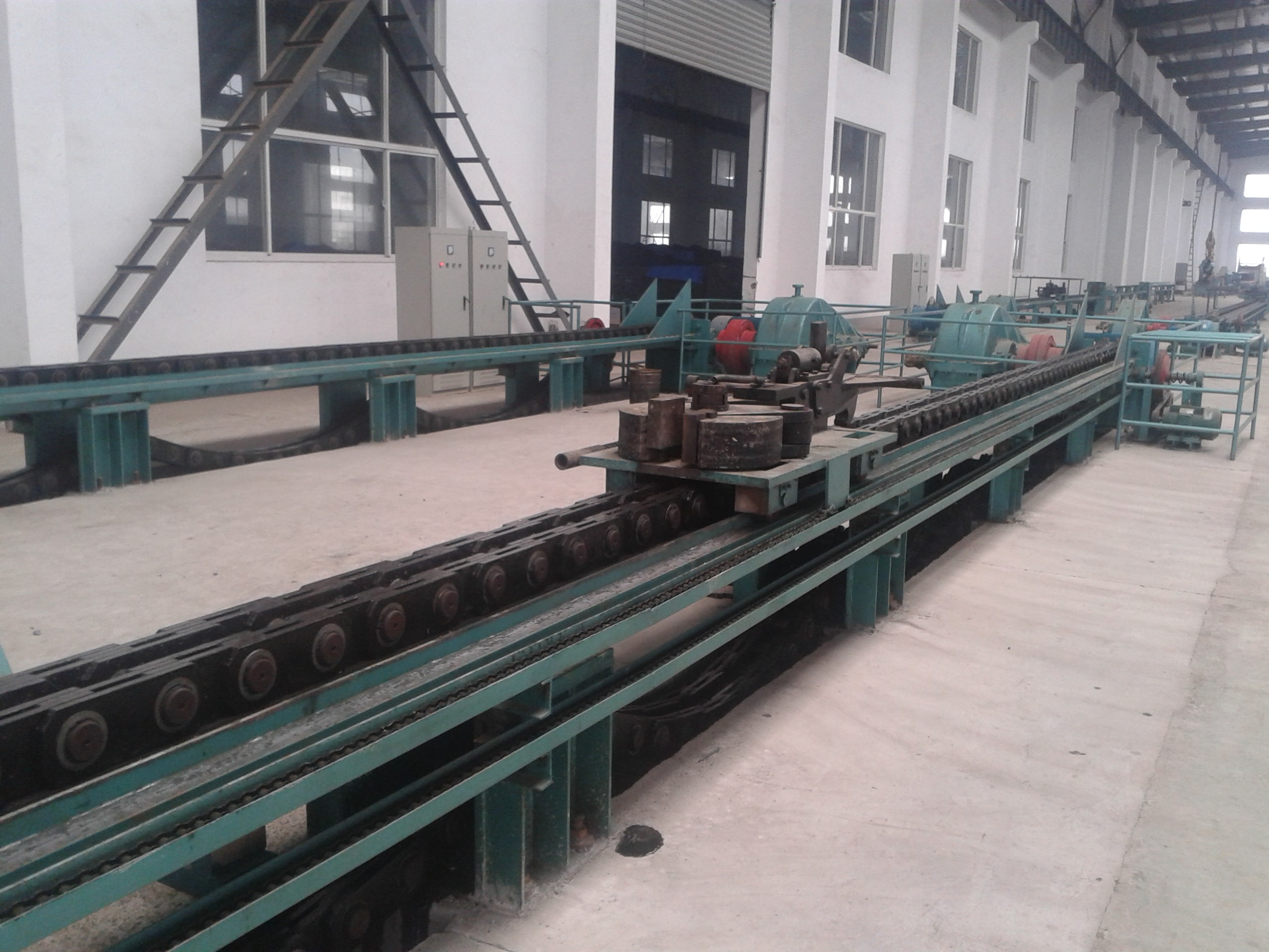 China Hydraulic Cold Drawbench Stainless Steel Seamless Pipe Machine 12m With 11.9m/Min wholesale