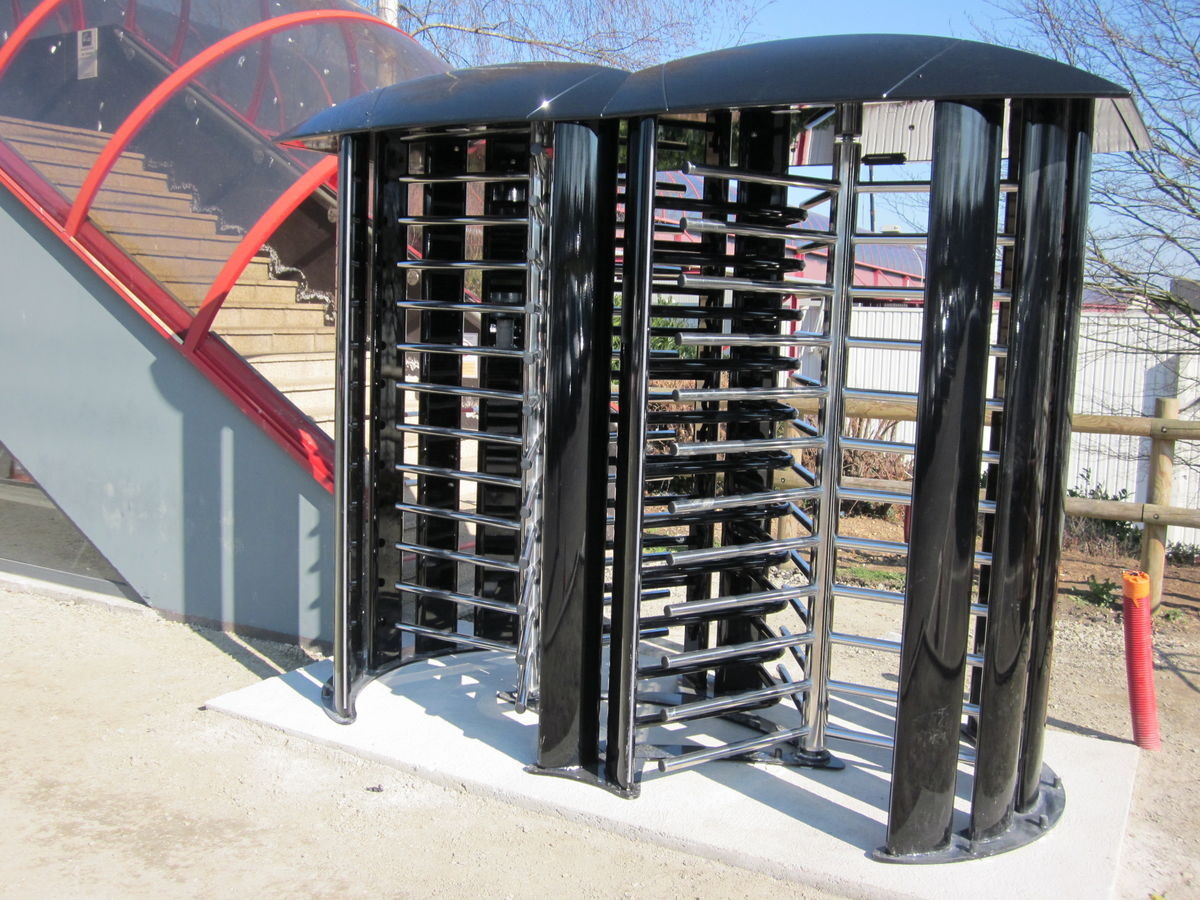 China IP54 202 stainless steel Single-channel Dual-channel full height turnstile  systems gates wholesale