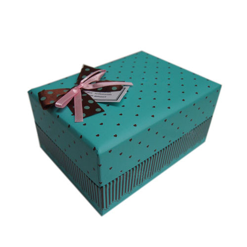China Fancy Kraft Cardboard Paper Boxes with Lid for Cosmetic wholesale