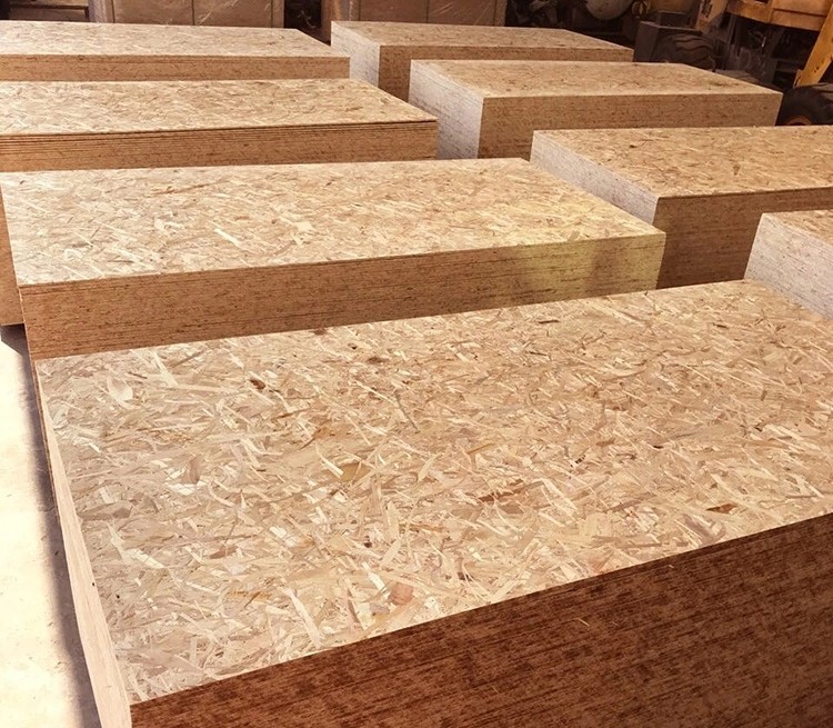 China Natural Wood Color Oriented Strand Board 9 - 20mm Thickness With Polished Surface wholesale