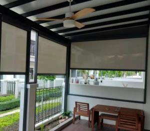 China AM45 Remote Control Roller Shades 320cm Waterproof Electric Blinds For Large Windows wholesale