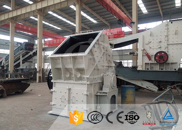 Quality High Efficiency Stone Crushing Equipment Mini Hammer Mill Crusher Large Capacity for sale