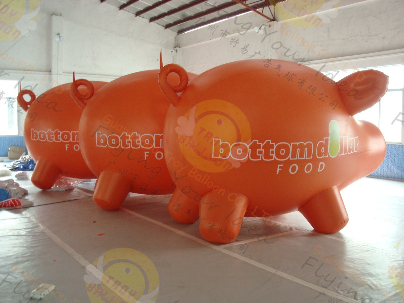 China Advertising Inflatable Balloon Animals , Oxford Cloth Large Inflatable Animals wholesale