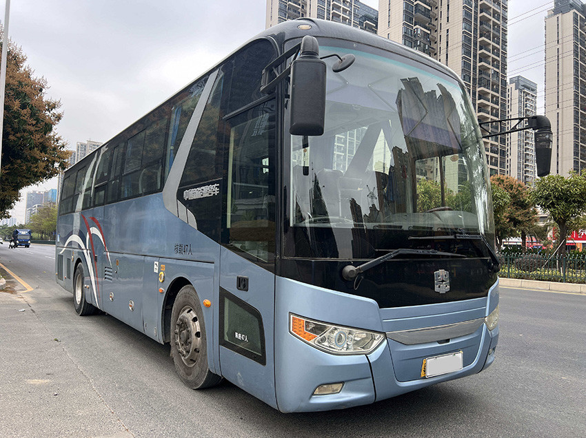 China Diesel Manual Used Coaster Bus 47 Seats Euro 4 Emission Standard wholesale