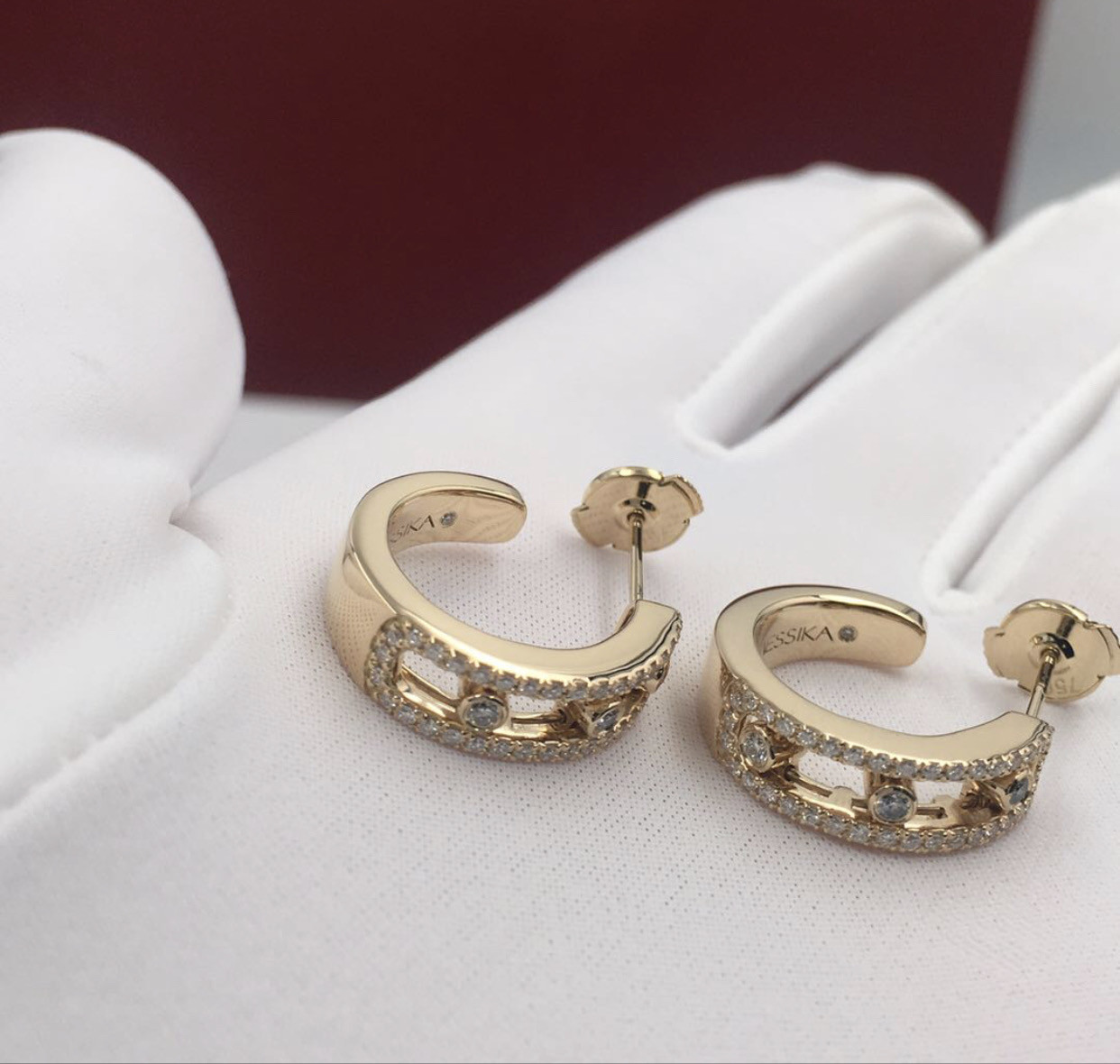 China Full Diamond Elegant stylish 18K Gold Diamond Earrings Yellow Gold wholesale