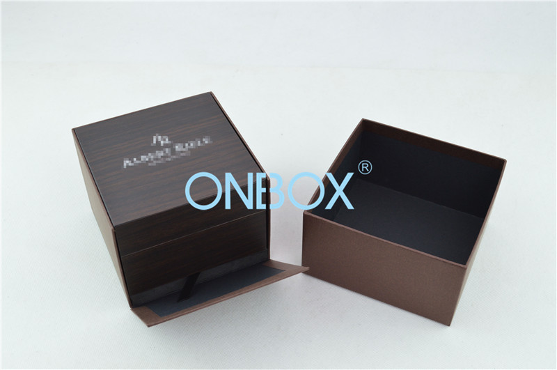 China Fashion Square Luxury Watch Packaging With Metal Hinge Closure SGS EN71-3 wholesale