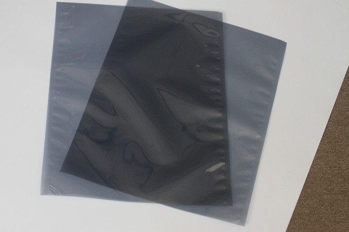 China ESD Shielding  packing bags , ESD warning symbol, excellent protection 320*420*0.075 wholesale