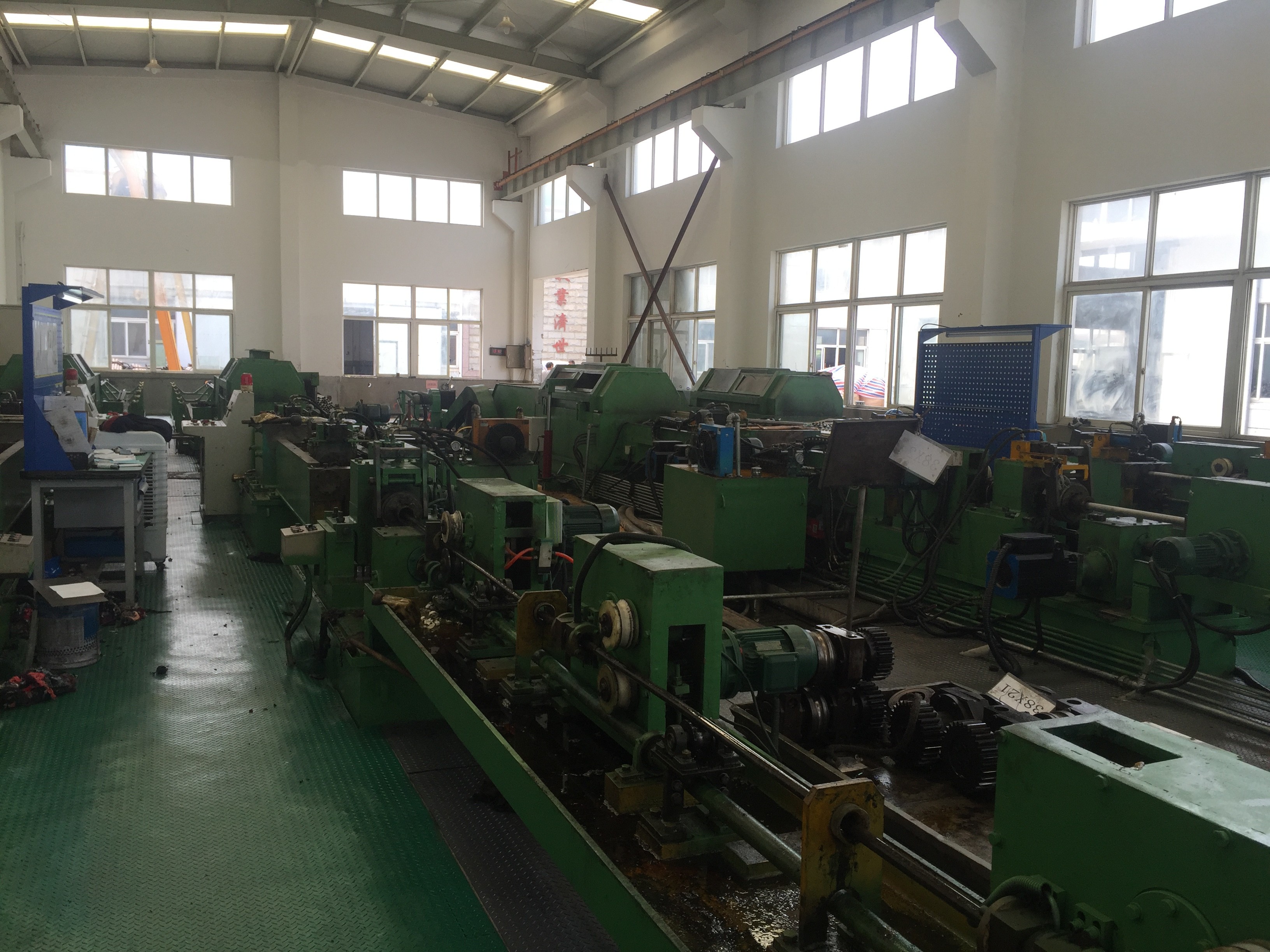 China LG15 High Speed Automatic Continue Rolling Type Cold Pilger Mill wholesale