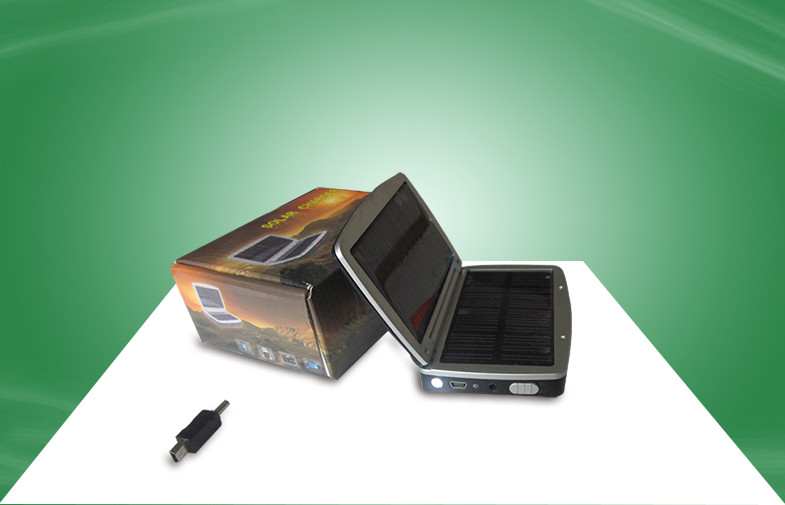 China Solar Powered Products DC 5.5V Portable Solar Battery Chargers for sale
