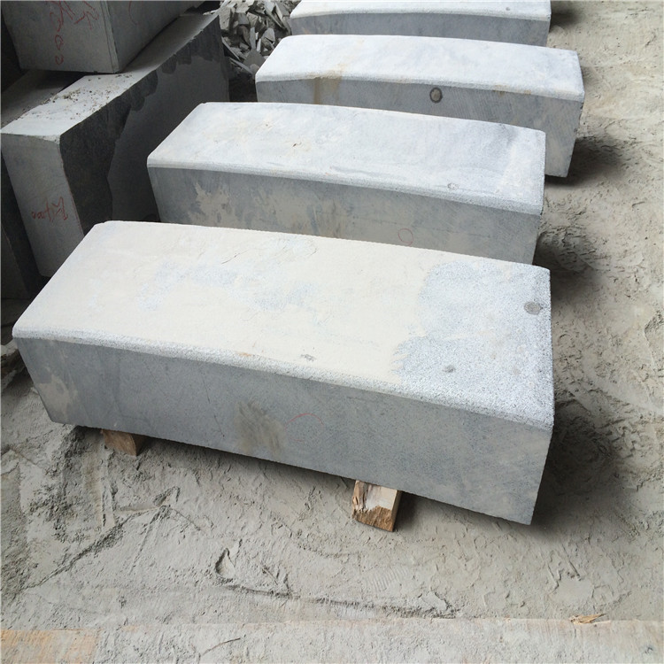China China Granite Dark Grey G654 Granite Kerbstone Curbstone S Shape wholesale