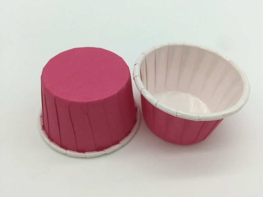 China Round Mini Muffin Baking Cups , Hot Pink Wedding Cupcake Wrappers Pass SGS FDA wholesale