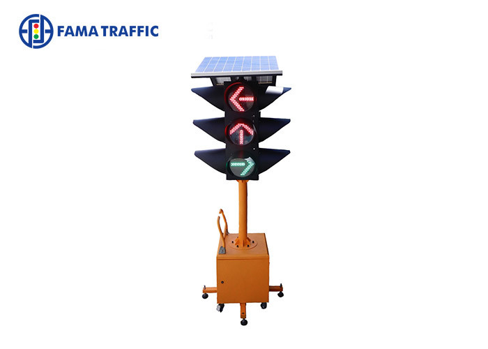 China Unique Optical Solar Led Traffic Lights With Independent Controller wholesale