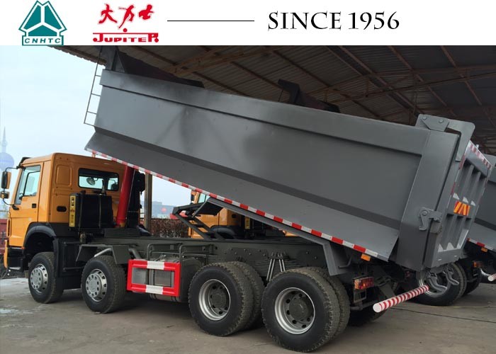 China 8145*2496*3386mm HOWO 371 Truck 30 Tons Payload For Transporting Loose Material wholesale