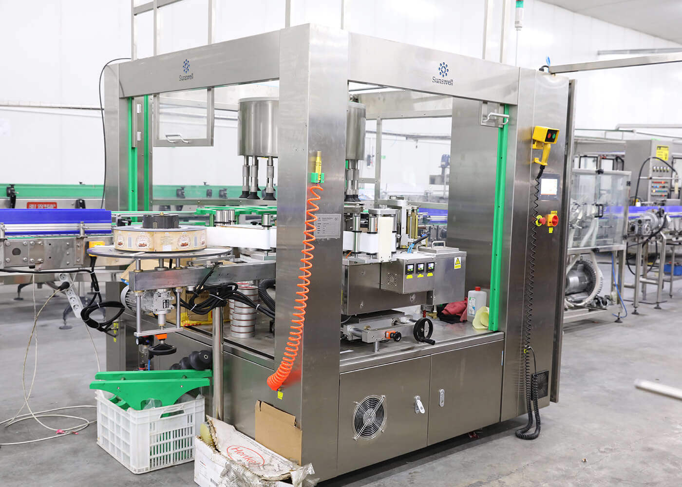 China Automatic Bottle Labeling Machine For OPP Hot Melt Glue Label Sticker wholesale