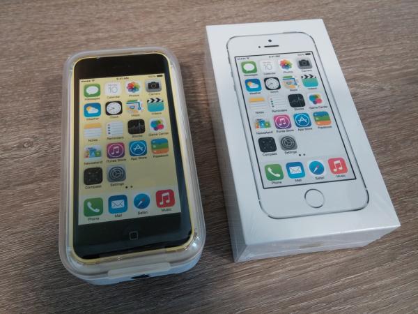 Apple iPhone 5C 4G LTE Unlocked Phone 64G