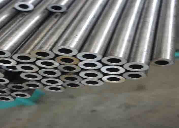 China Galvanized Alloy Cold Drawn Seamless Tube , 20 - 200 mm OD Thick Wall Tubing wholesale
