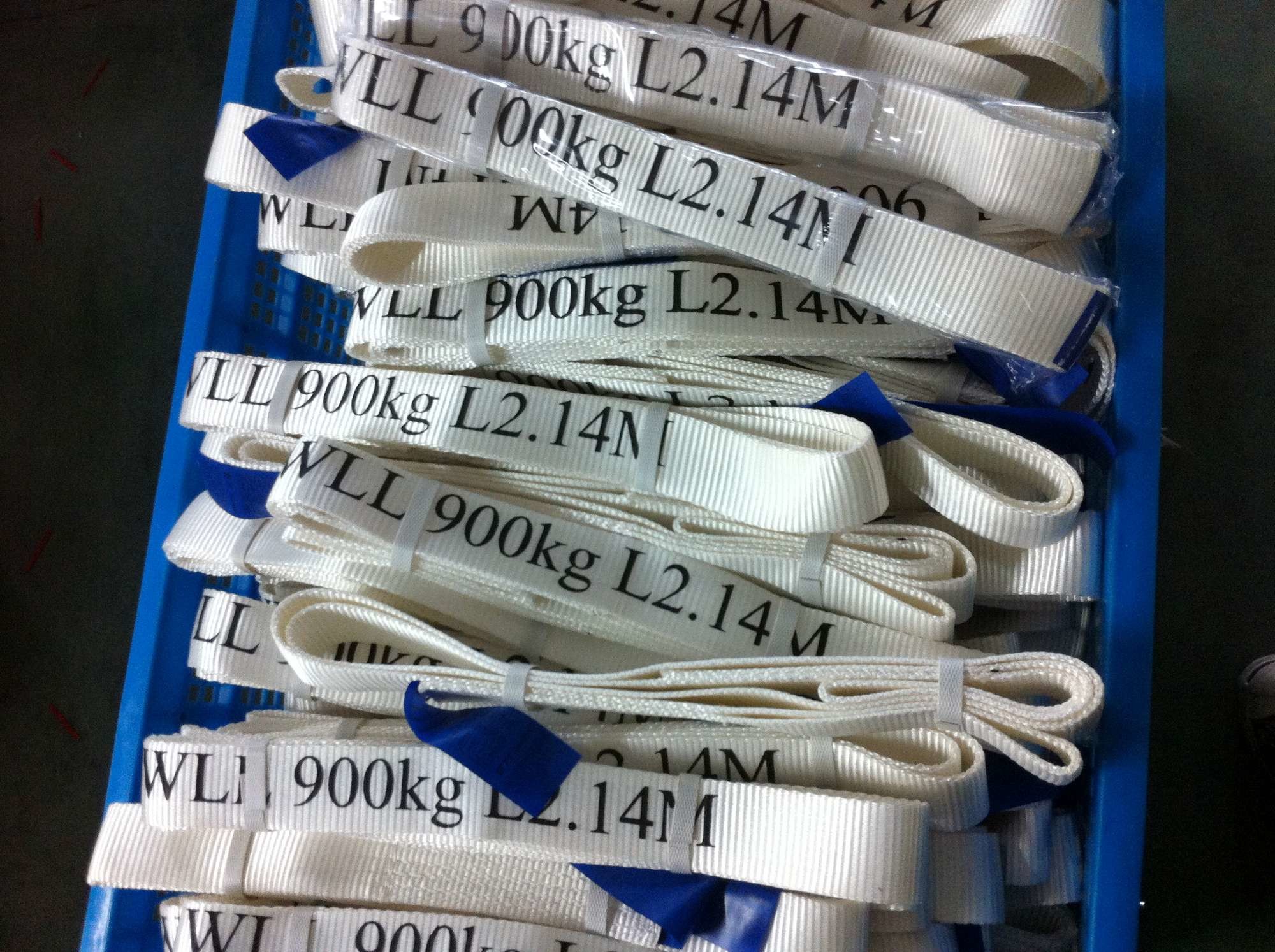 China Safety Factor 5 To 1 Endless Webbing Sling 900kg White Color OEM Available wholesale