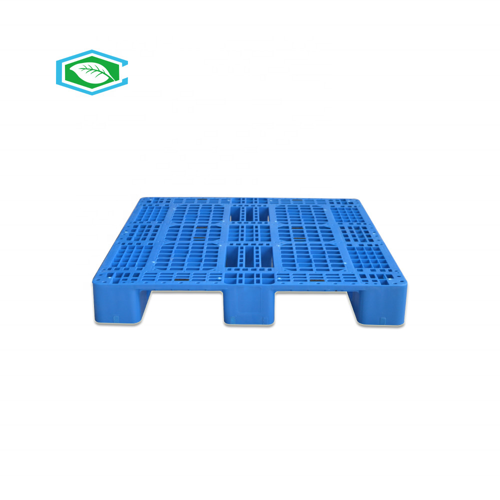 China 48x40 Reinforced Plastic Pallets Three Runners Bottom Virgin Polyethylene With Steel Tubes wholesale