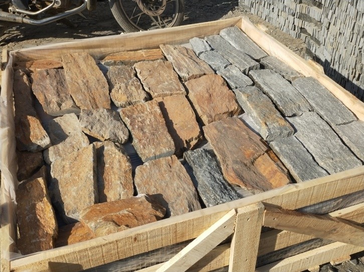 China Rustic/Navy Quartzite Field Stone,Quartzite Field Stone Veneer,Natural Loose Ledgestone,Random Stone Cladding wholesale