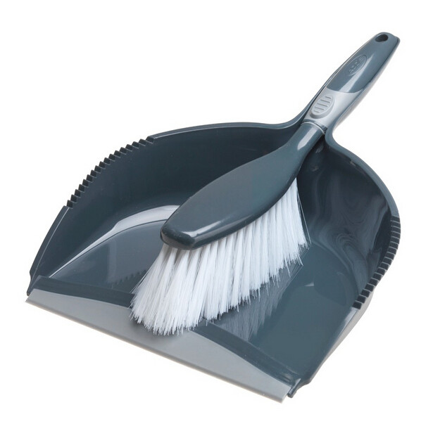 China portable and cute cleaning brushes with dustpan, little broom set cleaning desk wholesale
