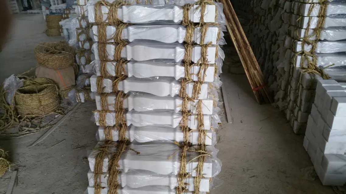 China Stone Baluster Guangxi White Marble Balustrade China Carrara Marble Staircase Railings wholesale