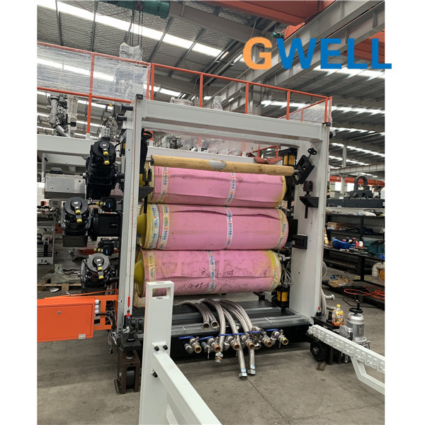 China Vertical 3 Three Roll Calender Machine For Making Plastic Sheet 11KW wholesale