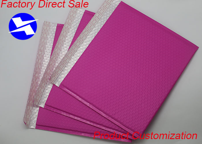 China Light Weight Bubble Shipping Envelopes , Red Colored Poly Mailers 6*9" Inches wholesale