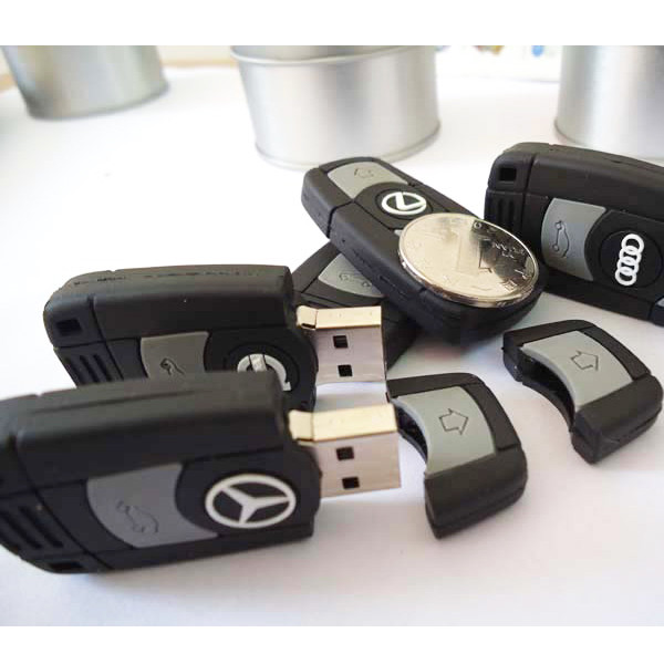 China Car Key Customized USB Flash Drive, 16GB Soft PVC USB Memory Stick wholesale