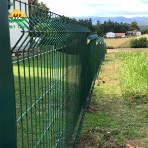 China Pvc Green Coated Garden Mesh Wire Fence Fencing wholesale