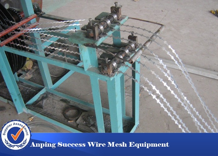 China Professional Razor Wire Machine 1100MMX1000MMX1700MM Easy Maintenance wholesale