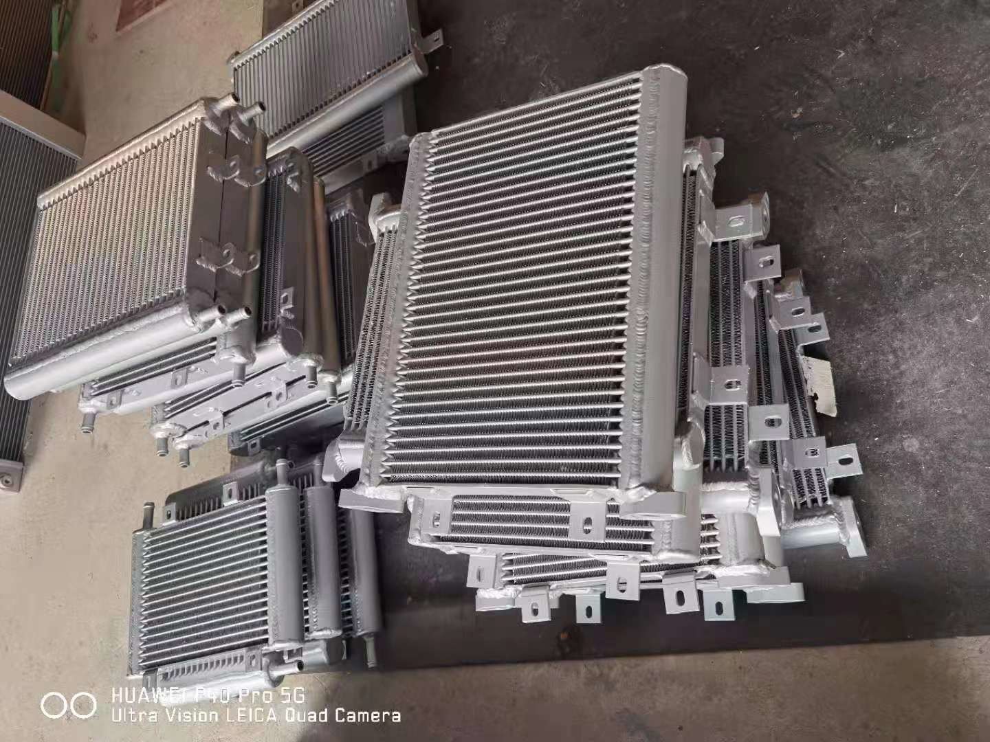 China Water tank 3056 oil cooler 3056E Radiator 3064 Hydraulic Oil 3066 Engine Parts wholesale