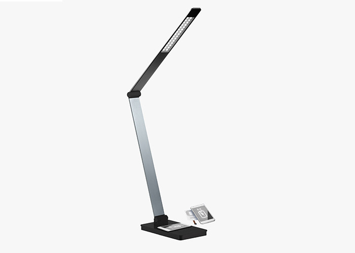 China Adjustable Metal Arm LED Foldable Desk Lamp , High Intensity Desk Lamp With Usb Charger wholesale