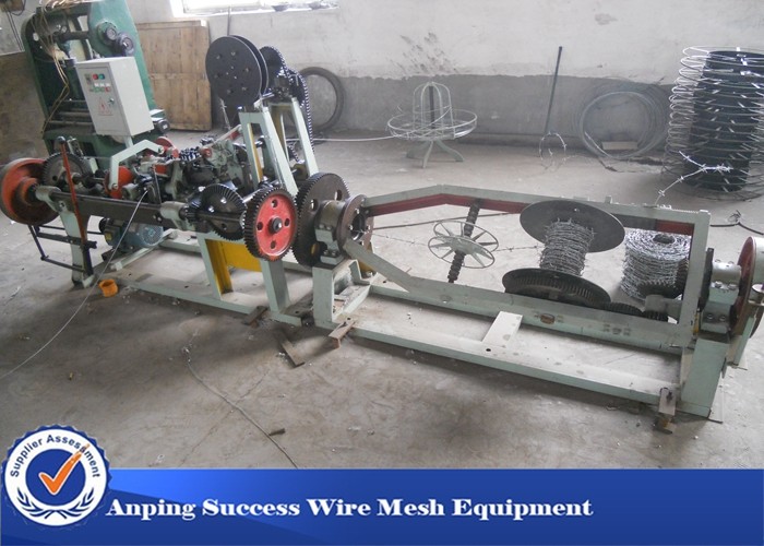 China Horizontal Design Barbed Wire Machine / Single Twisted Machine 3kw Motor wholesale