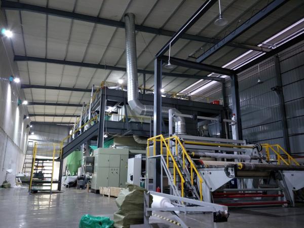 PP Spunbond and Melt Blown Nonwoven Machinery (S, SS, SSS, SMS, SMMS, SSMS,