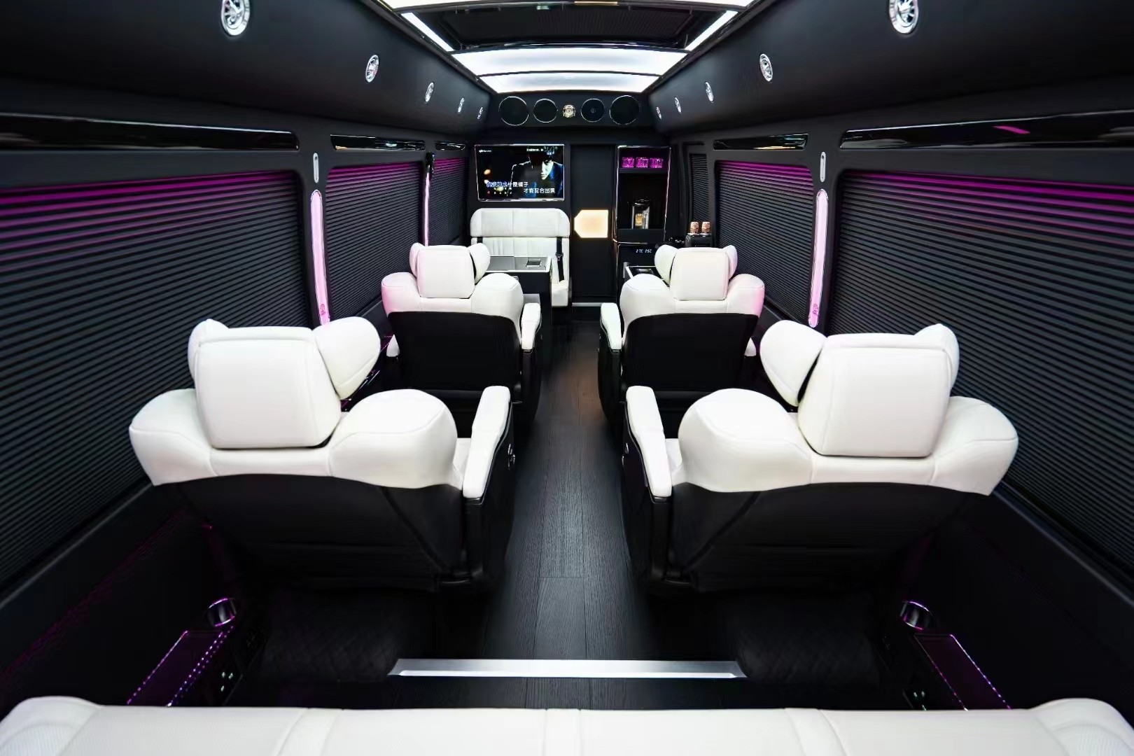 Toyota Coaster 12 Seater Tourist Bus Gasoline Rear Drive 4×2 Manual Transmission