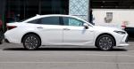 4 Door 5 Seat Toyota Hybrid Vehicle 205km/H Toyota Avalon 2022 Deluxe Edition