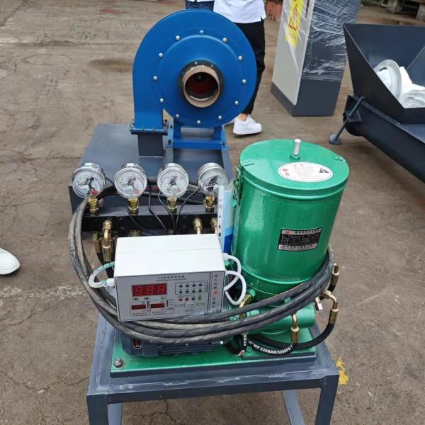 4-12mm Wood Pellet Press Machine 0.8-4ton/H Automatic Lubrication Feed Pellet Mill