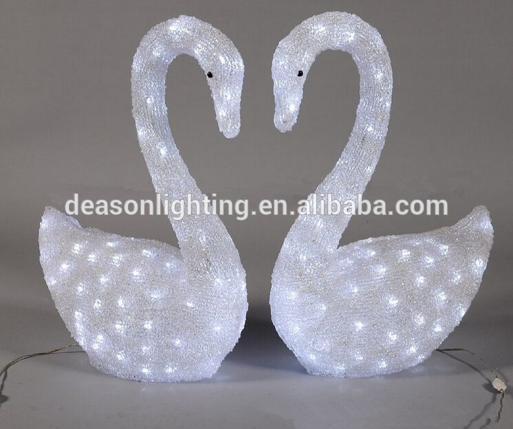 custom_indoor_ourdoor_christmas_decoration_light_animal_shaped_3d_led_swan_motif_light.jpg