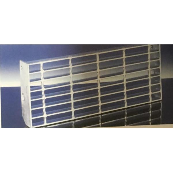 hot dipped galvanized steel grating used for stair tread