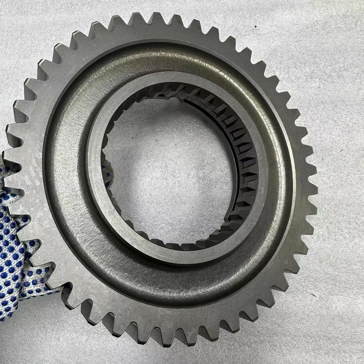 Original Second Shaft Reverse Gear for Fast 16js200t-1701110 Car Fitment Shacman Gear Box