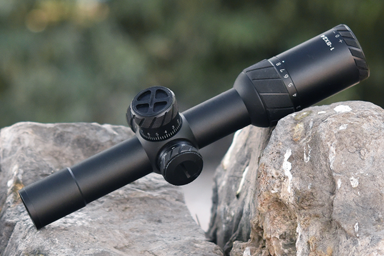 2019 Beautiful 1-8x24 Scope for Hunting Maximum Output Power 0 and Shockproof Design