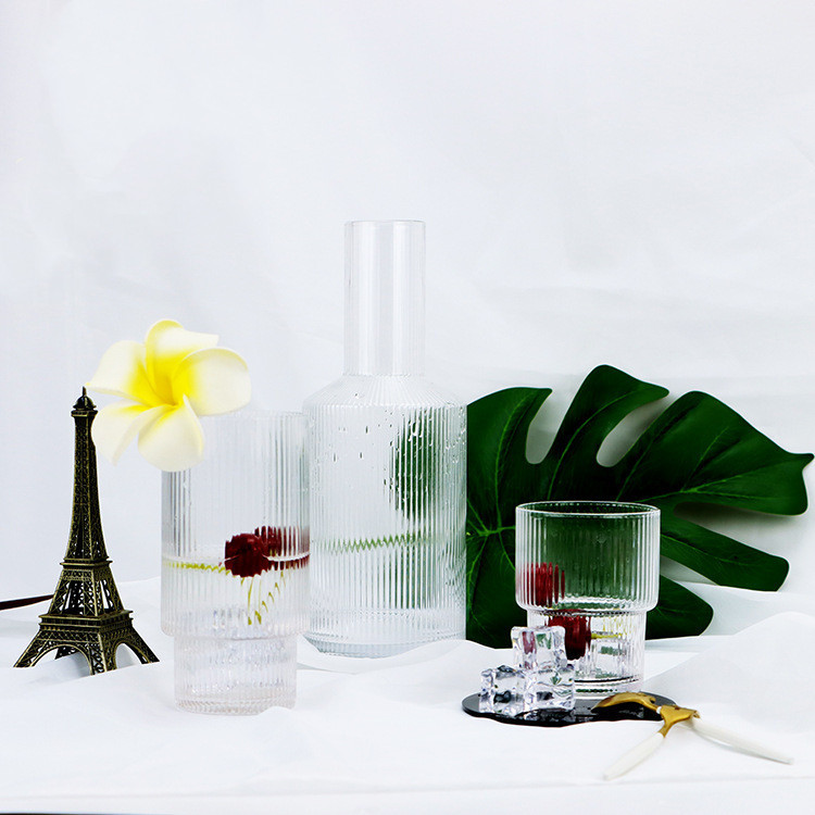 Vertical Strips Lead Free Crystal Drinking Glasses Water Carafe Set With Tumbler