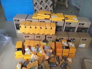 China 160K PM622 PS-180 CW34 Diesel Engine Parts Piston 235-9833 Cylinder Liner wholesale