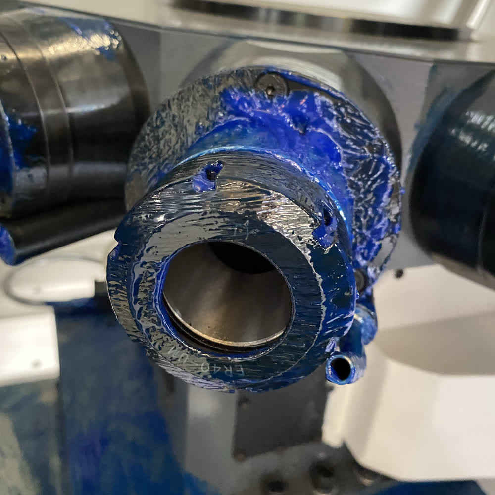 Versatile Thread Tapping and Drilling Machine For Industrial Applications