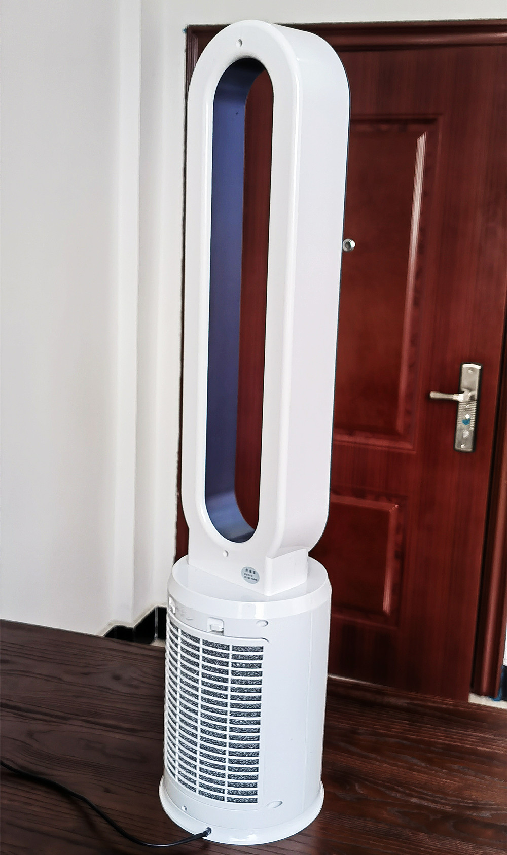 Plastic Sound-Activated Leafless Humidifying and Cooling Fan Single Gross Weight 4.0kg